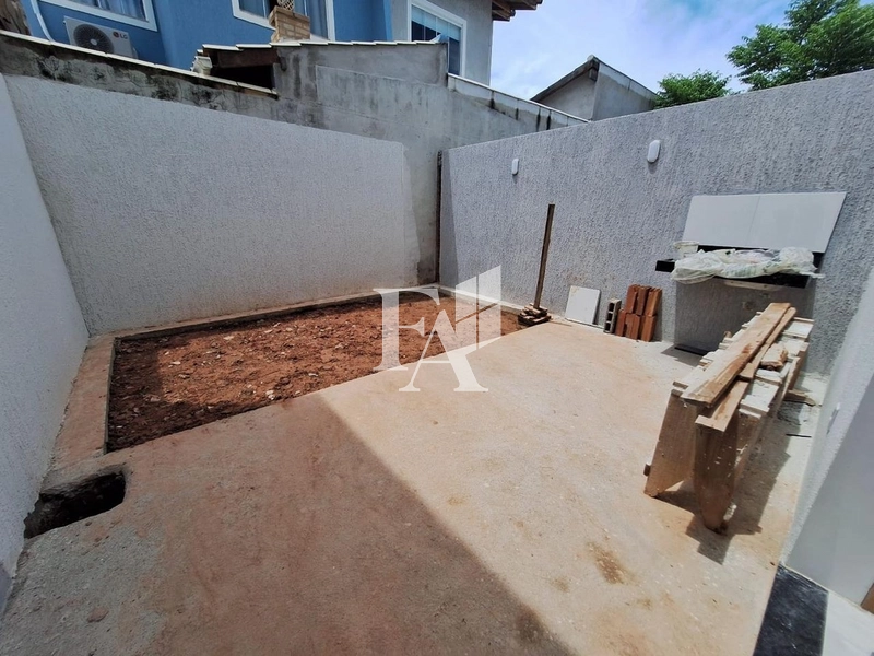 Casa à venda em Macaé/Rj, Vale das Palmeiras