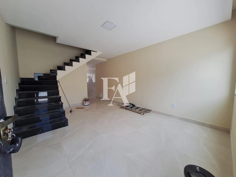 Casa à venda em Macaé/Rj, Vale das Palmeiras: 3ª foto da galeria de imagens do imóvel