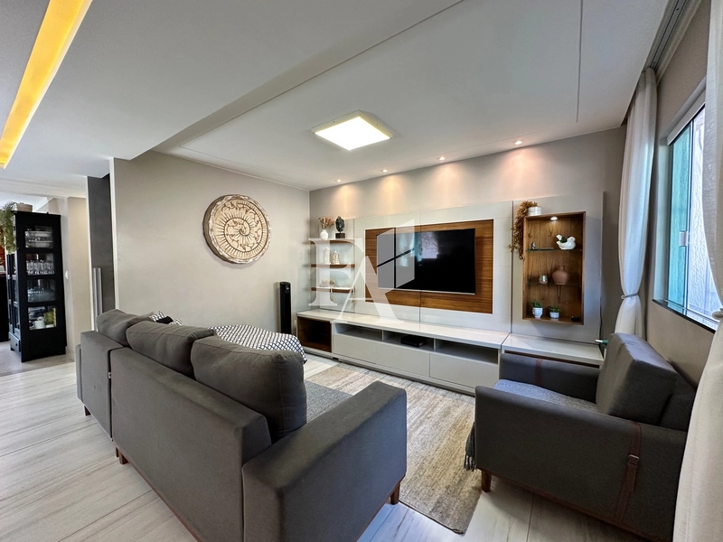 Casa em condomínio à venda, Granja dos Cavaleiros, Macaé/RJ: 3ª foto da galeria de imagens do imóvel