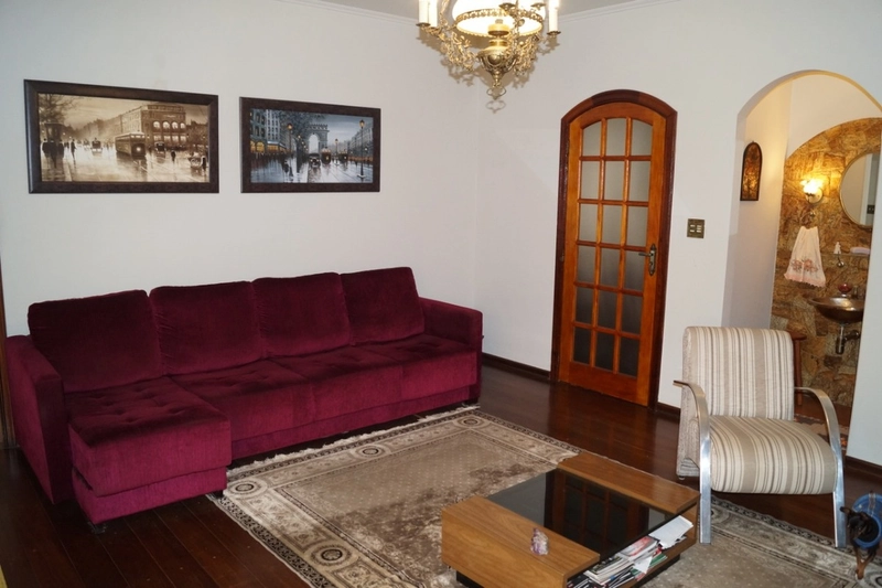 Casa grande no Centro: 4ª foto da galeria de imagens do imóvel
