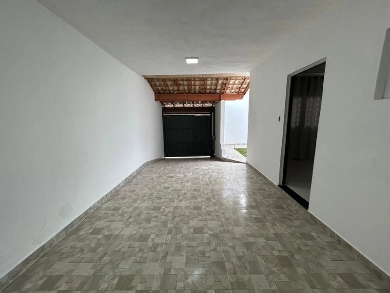 Linda casa no Recanto Elisabeth: 2ª foto da galeria de imagens do imóvel