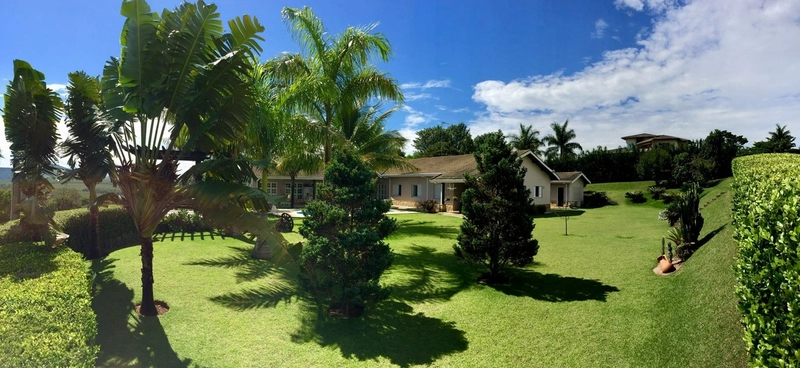 Casa Térrea Mobiliada à Venda no Jardim das Palmeiras