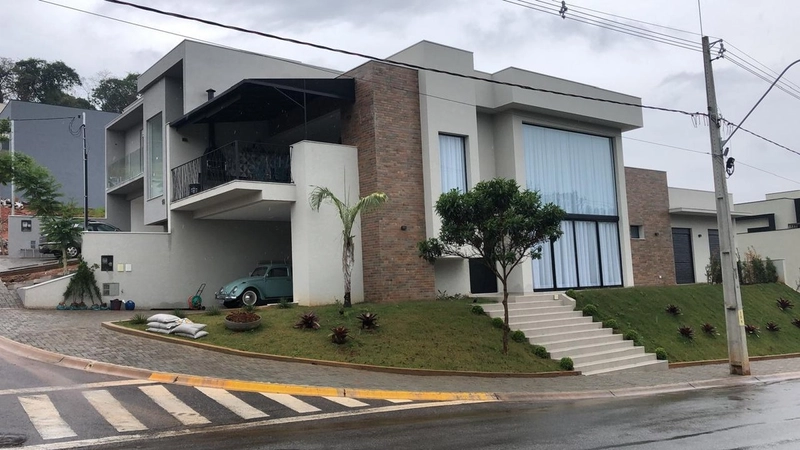 Casa à venda no Condomínio Euroville II – Bragança Paulista – SP