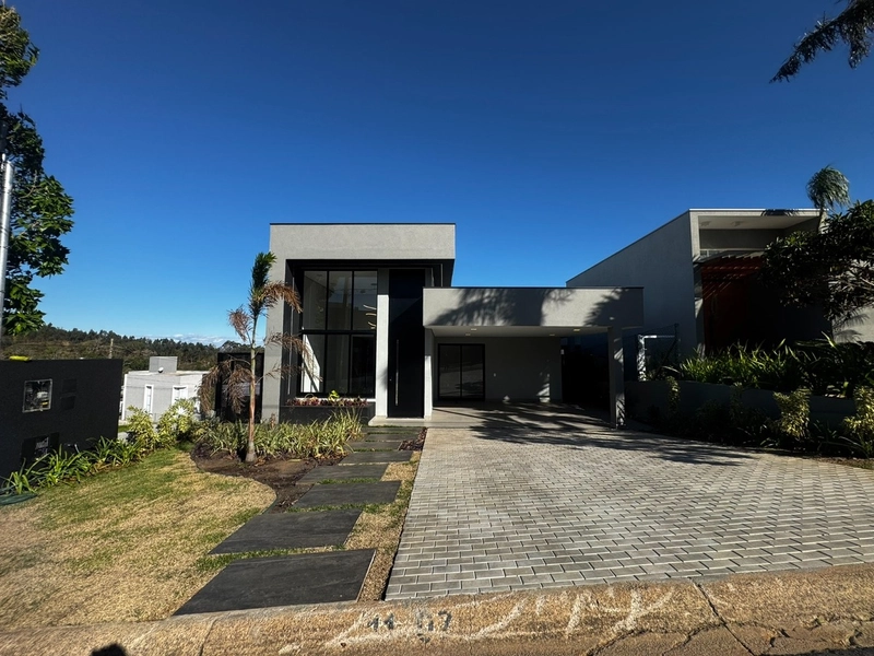 Casa à venda no Condomínio Campos do Conde – Bragança Paulista/SP