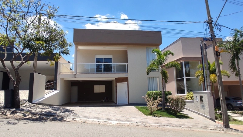 Casa à venda no Condomínio Vale das Águas – Bragança Paulista – SP