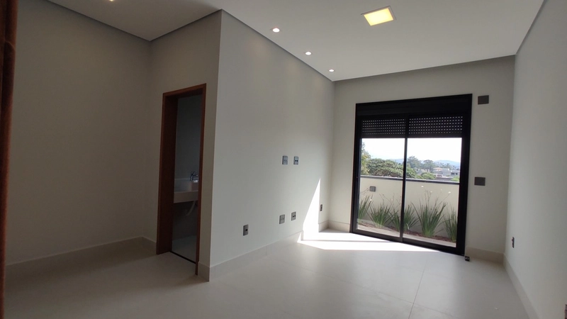 Casa à venda no Condomínio Flamboyan - Bragança Paulista - SP: 3ª foto da galeria de imagens do imóvel