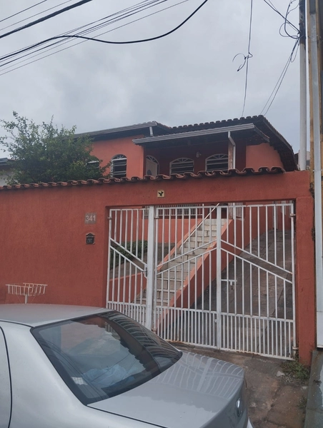 Casa à venda no bairro São Lourenço - Bragança Paulista/SP