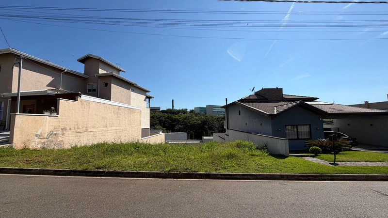 Terreno à venda - Condomínio Villa Real - Bragança Paulista/SP: 1ª foto da galeria de imagens do imóvel