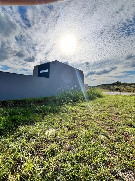 Terreno à venda – Condomínio Ile de France – Bragança Paulista/SP: 7ª foto da galeria de imagens do imóvel