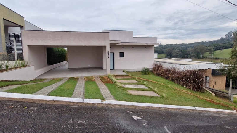 Casa térrea à venda – Condomínio Flamboyant – Bragança Paulista/SP
