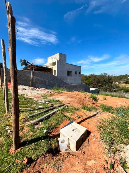 Terreno à venda – Condomínio Parque Imperador – Bragança Paulista/SP: 3ª foto da galeria de imagens do imóvel