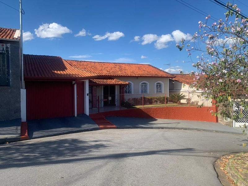 Casa térrea à venda – Jardim Europa – Bragança Paulista/SP