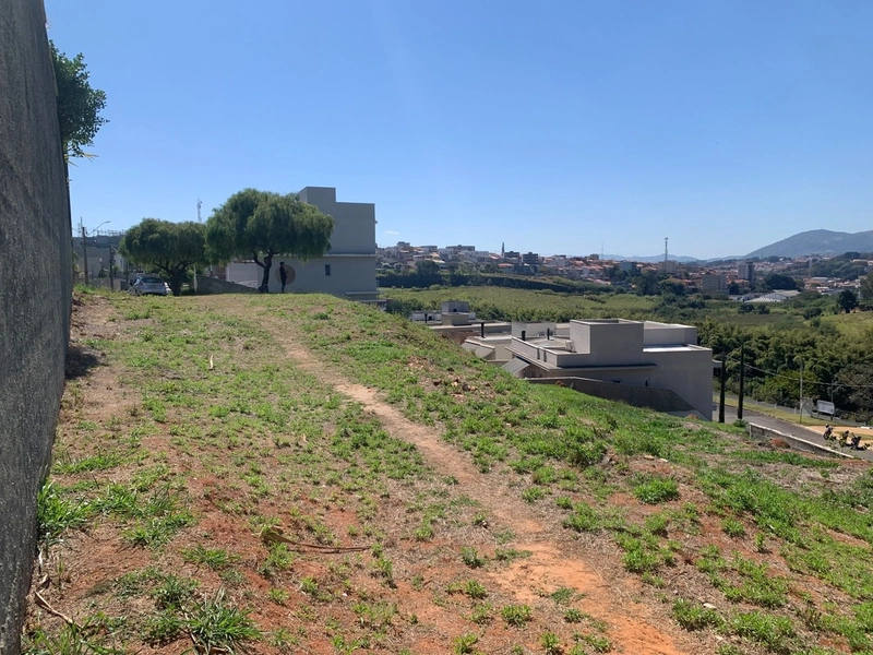Terreno à venda – Condomínio Villa Real – Bragança Paulista/SP: 2ª foto da galeria de imagens do imóvel