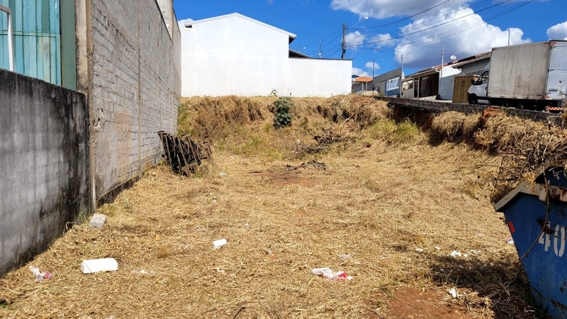 Terreno à venda – Vista Alegre – Bragança Paulista/SP: 2ª foto da galeria de imagens do imóvel