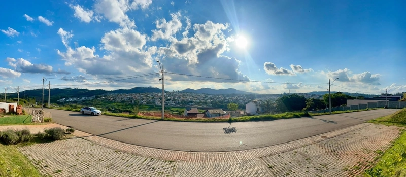 Terreno à venda – Condomínio Île de France – Bragança Paulista/SP: 3ª foto da galeria de imagens do imóvel