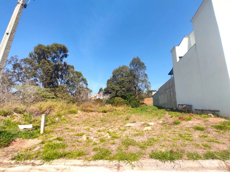 Terreno para Venda em Bragança Paulista / SP no bairro Euroville II: 3ª foto da galeria de imagens do imóvel