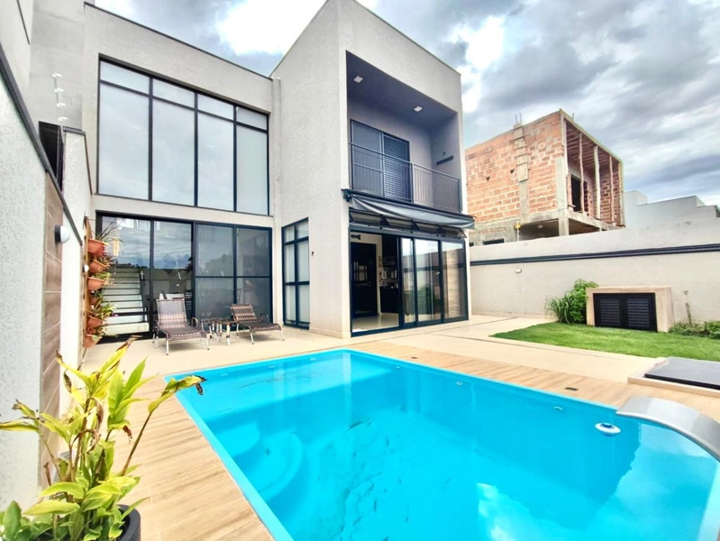 Casa em Condomínio para Venda em Bragança Paulista / SP no bairro Portal da Serr: 2ª foto da galeria de imagens do imóvel