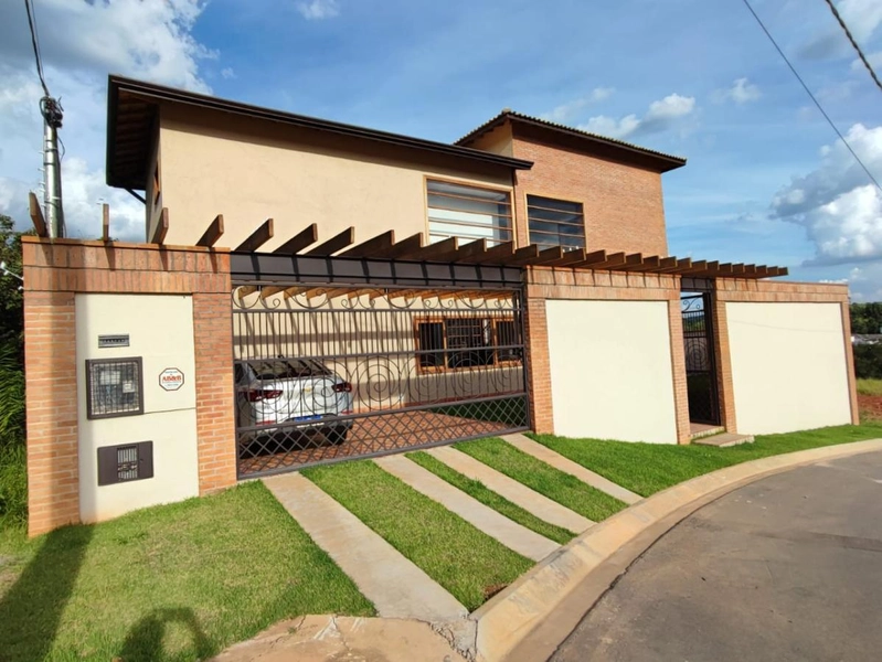 Casa para Venda em Bragança Paulista / SP no bairro Central Park: 2ª foto da galeria de imagens do imóvel