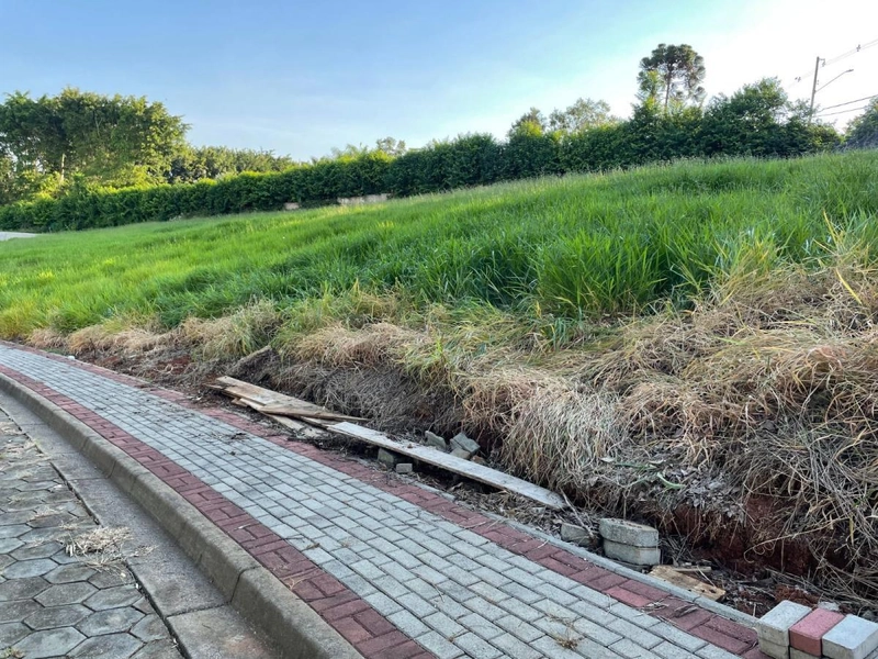 Terreno para Venda em Bragança Paulista / SP no bairro SPAZIO DESING: 5ª foto da galeria de imagens do imóvel