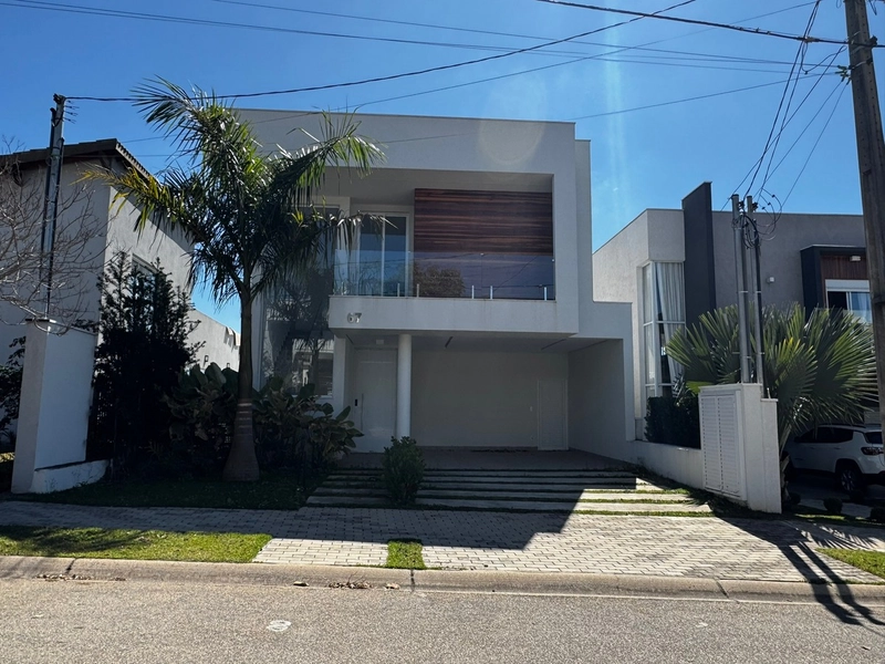 Casa no condomínio Portal Horizonte