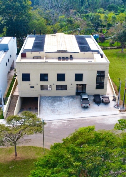 Casa em condomínio fechado na Represa de Piracaia✨