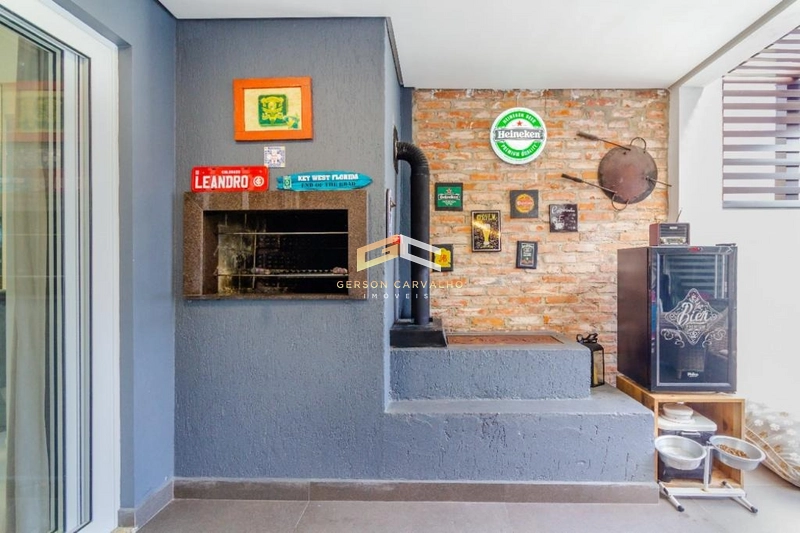 Casa com 200m² de 3 suítes com lareira pátio com churrasqueira.: 13ª foto da galeria de imagens do imóvel