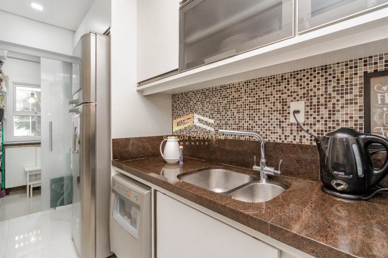 Casa com 200m² de 3 suítes com lareira pátio com churrasqueira.: 16ª foto da galeria de imagens do imóvel