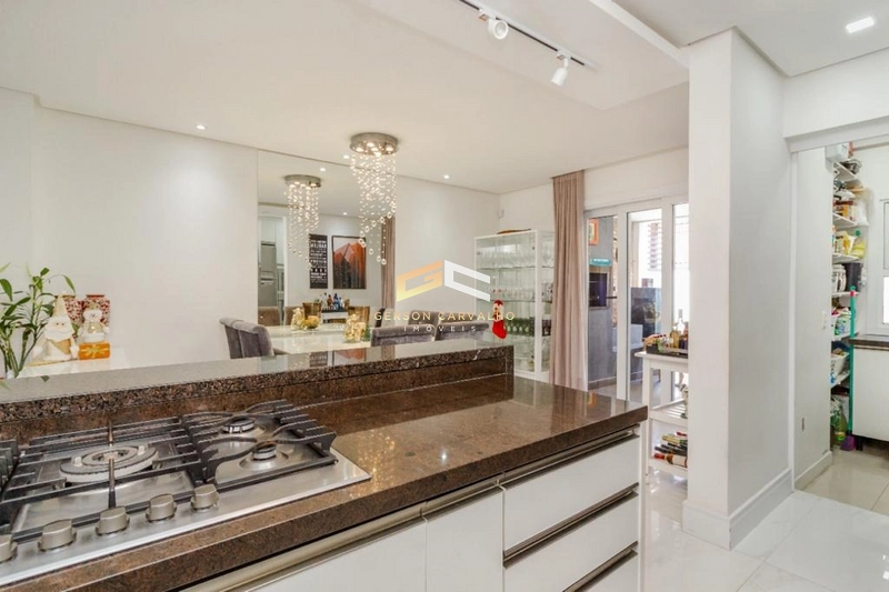 Casa com 200m² de 3 suítes com lareira pátio com churrasqueira.: 17ª foto da galeria de imagens do imóvel