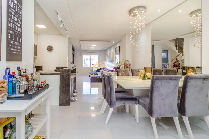 Casa com 200m² de 3 suítes com lareira pátio com churrasqueira.: 5ª foto da galeria de imagens do imóvel