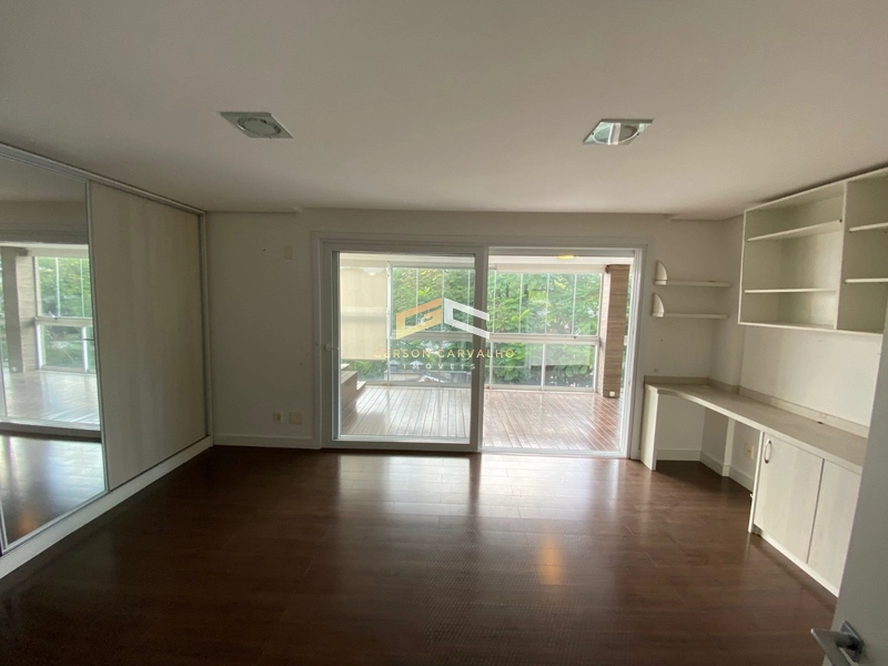 Apartamento com 189m², 03 suítes, 03 vagas, sacada fechada com hidro.: 13ª foto da galeria de imagens do imóvel