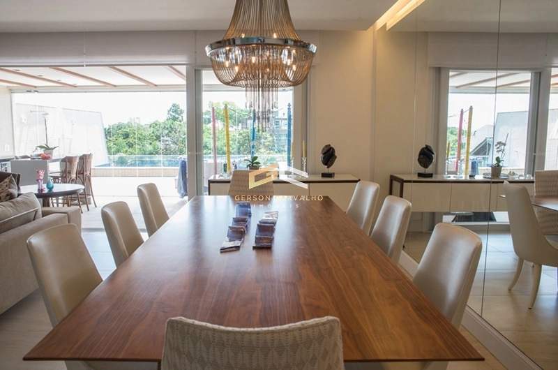 Apartamento Garden 3 suítes com lareira e piscina com vista Guaiba.: 16ª foto da galeria de imagens do imóvel