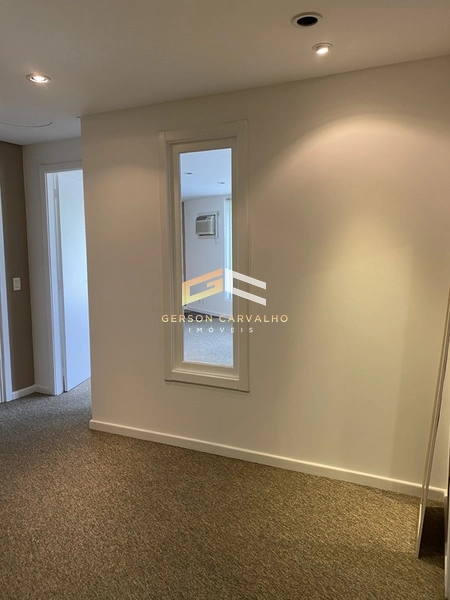 Linda Sala/Conjunto com 72 m² no coração do bairro Praia de Belas: 3ª foto da galeria de imagens do imóvel