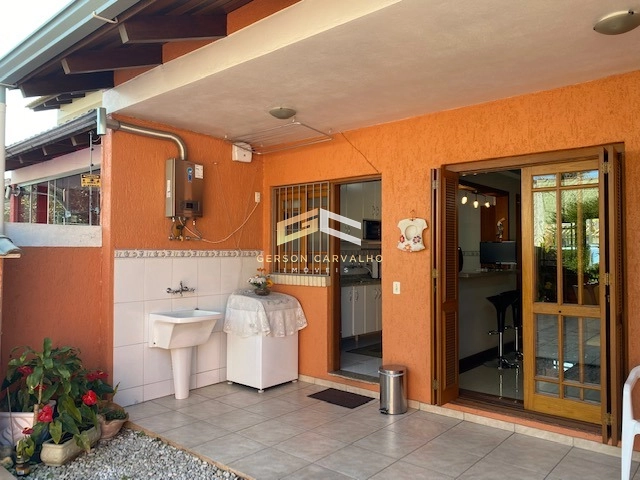 Casa com 155m² de 03 dormitórios sendo 01 suíte, lareira e 03 vagas.: 19ª foto da galeria de imagens do imóvel