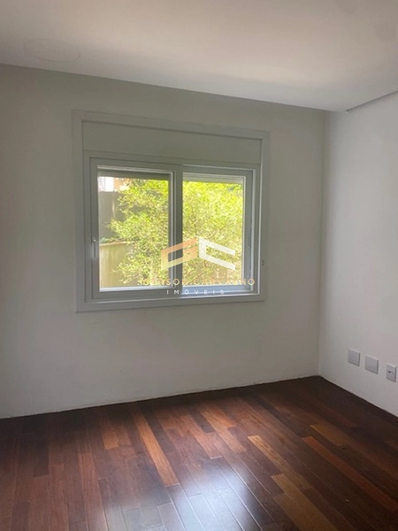 Apartamento com 315 m² de 3 suítes 3 vagas lareira piscina no Cristal!: 34ª foto da galeria de imagens do imóvel