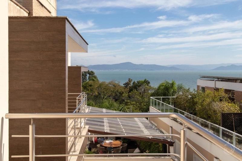 Casa Duplex em condomínio fechado com 3 suítes e 3 vagas: 25ª foto da galeria de imagens do imóvel