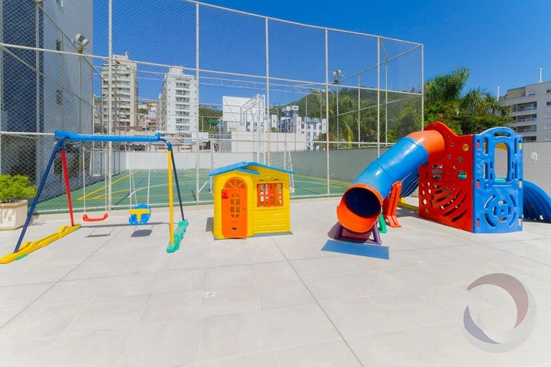 Cobertura duplex com piscina e vista mar na Trindade com 3 dormitórios: 63ª foto da galeria de imagens do imóvel