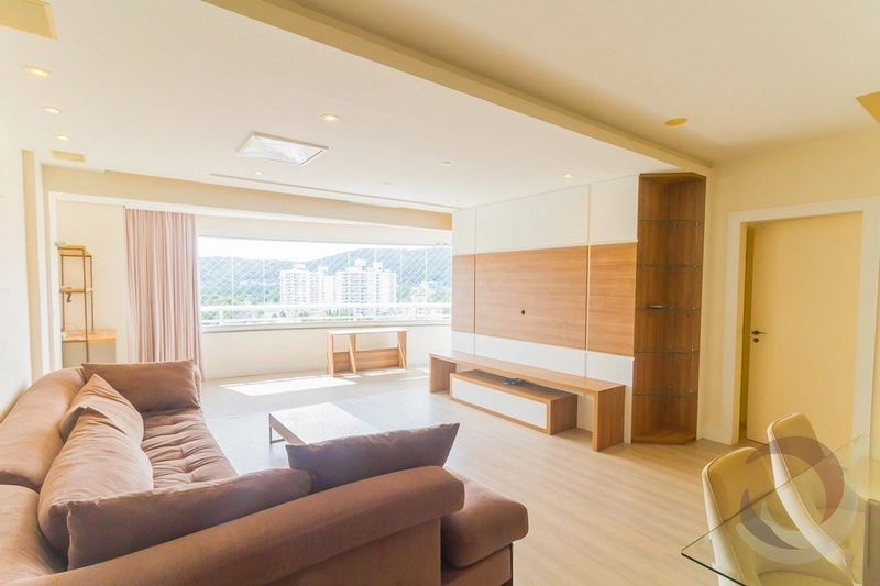 Cobertura duplex com piscina e vista mar na Trindade com 3 dormitórios: 64ª foto da galeria de imagens do imóvel