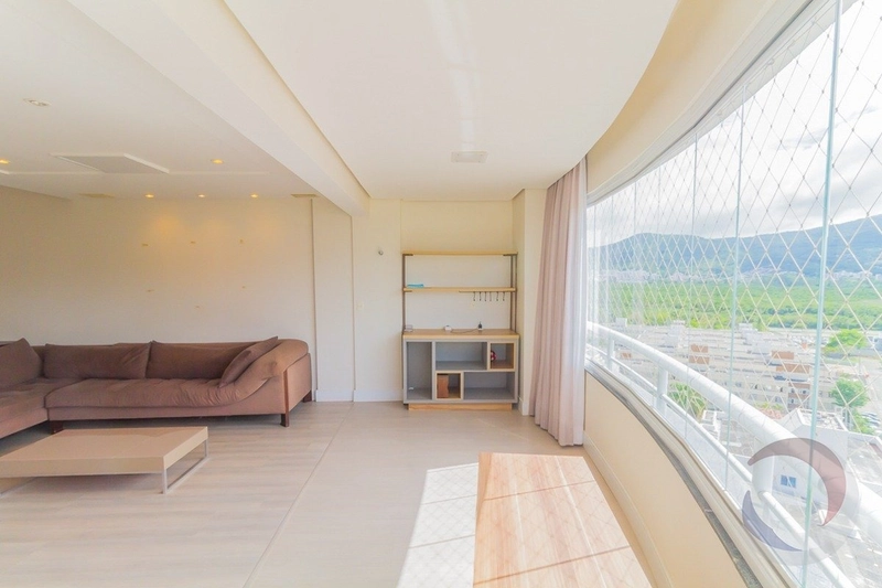 Cobertura duplex com piscina e vista mar na Trindade com 3 dormitórios: 54ª foto da galeria de imagens do imóvel
