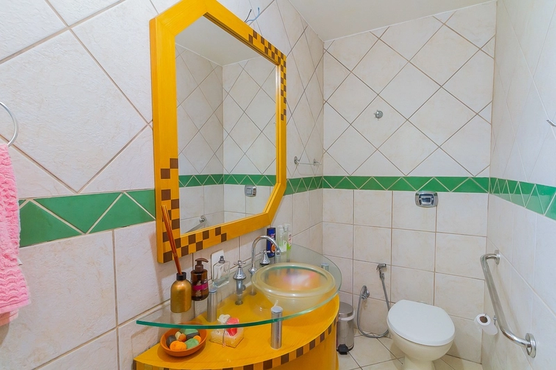 Casa a venda na Trindade com 5 dormitórios e 235m² contruídos: 43ª foto da galeria de imagens do imóvel