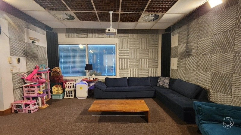 Casa a venda no Morro da Cruz com vista mar, mobiliada e decorada!: 2ª foto da galeria de imagens do imóvel