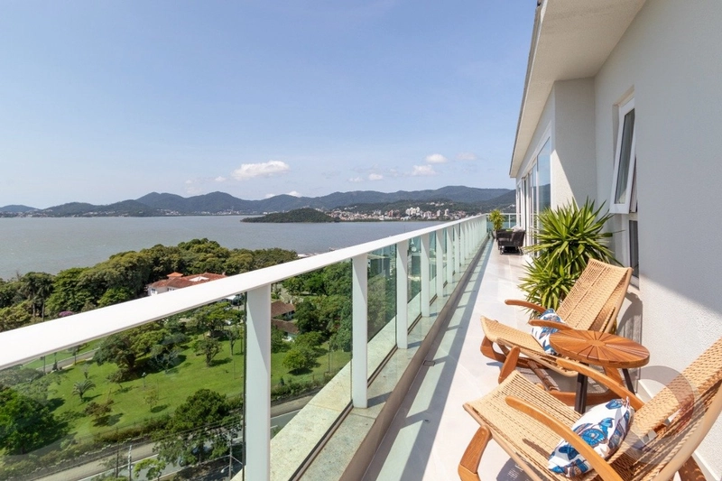Cobertura plana a venda com vista total para a Beira Mar Norte: 9ª foto da galeria de imagens do imóvel