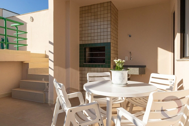 Cobertura duplex a venda com piscina privativa e vista mar: 57ª foto da galeria de imagens do imóvel