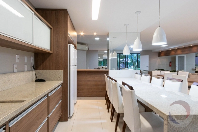 Cobertura duplex a venda com piscina privativa e vista mar: 75ª foto da galeria de imagens do imóvel