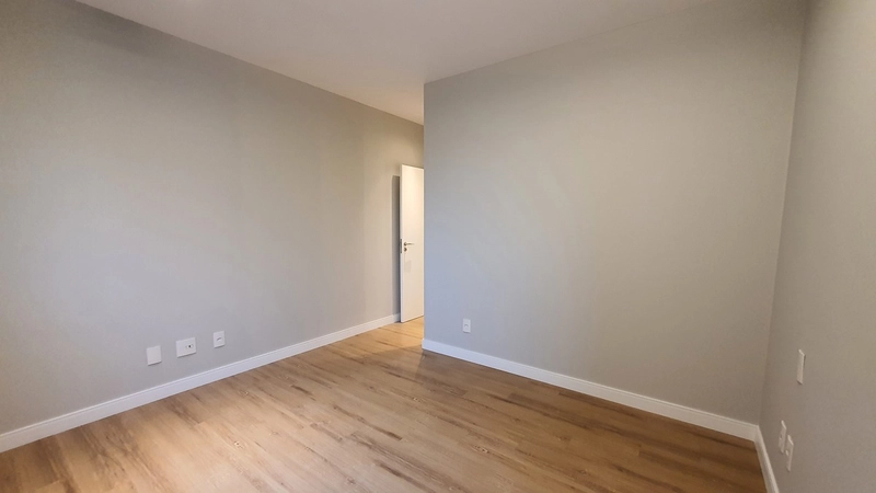 Apartamento novo, nunca habitado semi-mobilidado com 4 dormitórios: 30ª foto da galeria de imagens do imóvel