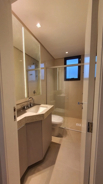 Apartamento novo, nunca habitado semi-mobilidado com 4 dormitórios: 16ª foto da galeria de imagens do imóvel