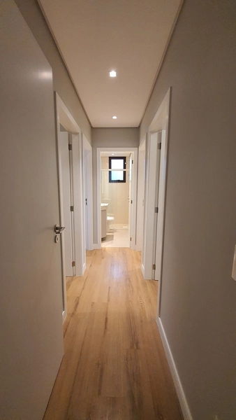 Apartamento novo, nunca habitado semi-mobilidado com 4 dormitórios: 17ª foto da galeria de imagens do imóvel