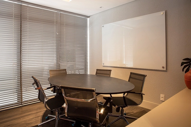 Apartamento novo, nunca habitado semi-mobilidado com 4 dormitórios: 53ª foto da galeria de imagens do imóvel