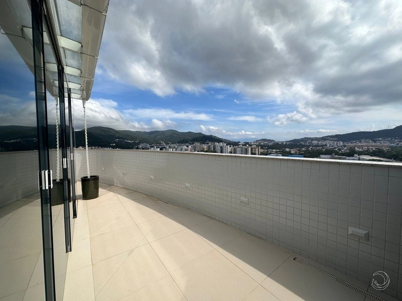 Cobertura a venda no Itacorubi, 3 dorms 1 suíte e 2 vgs: 25ª foto da galeria de imagens do imóvel