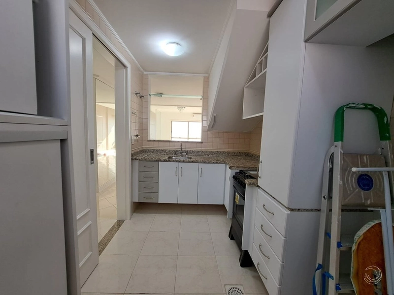 Belissimo apartamento com vista para Beira Mar Norte, 2 dorms 1 suíte: 10ª foto da galeria de imagens do imóvel
