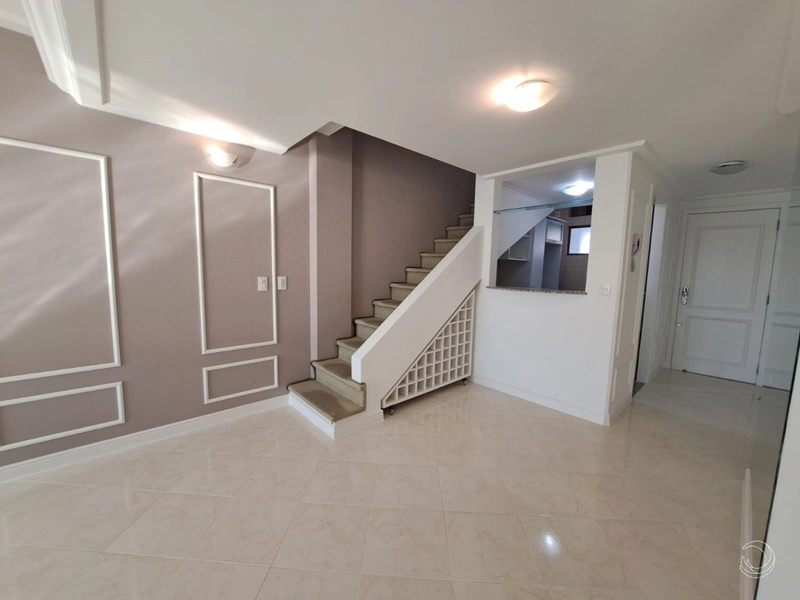 Belissimo apartamento com vista para Beira Mar Norte, 2 dorms 1 suíte: 7ª foto da galeria de imagens do imóvel